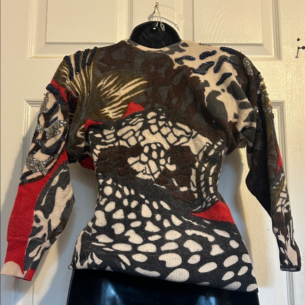 Artistic Cedars Wool Beaded Patterned Sweatshirt … - image 6